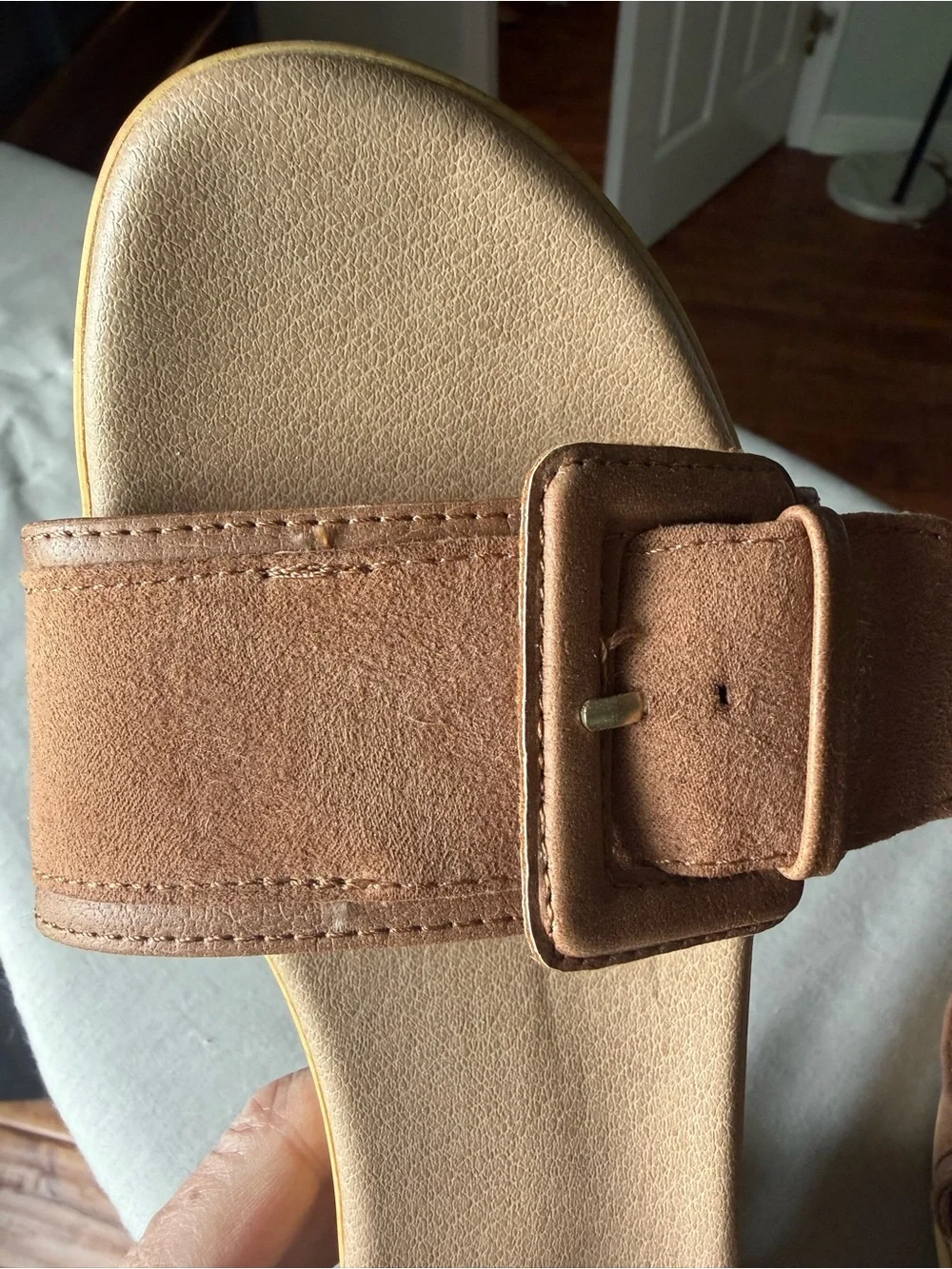 Dr Scholl’s Women's Tan Buckle Strap Sandals - Comfortable Heel